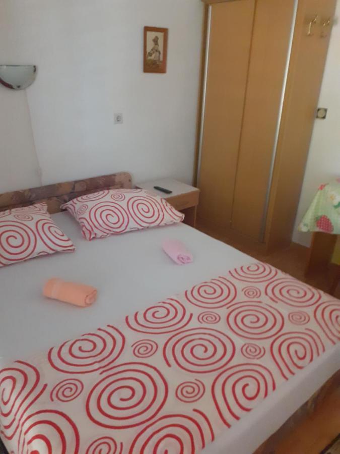 Apartmani Karuza Novalja Exteriér fotografie