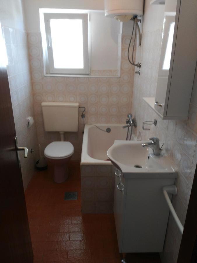 Apartmani Karuza Novalja Exteriér fotografie