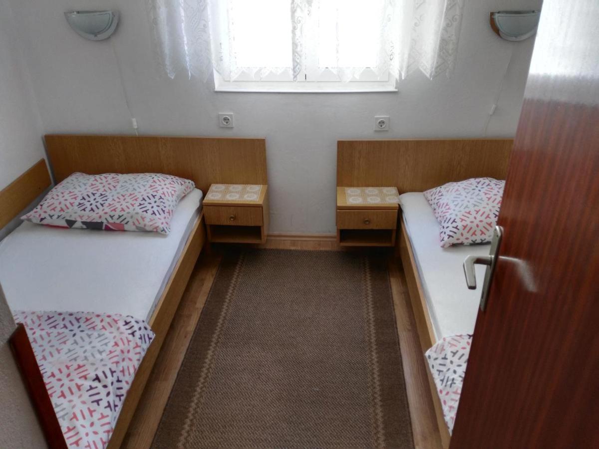 Apartmani Karuza Novalja Exteriér fotografie