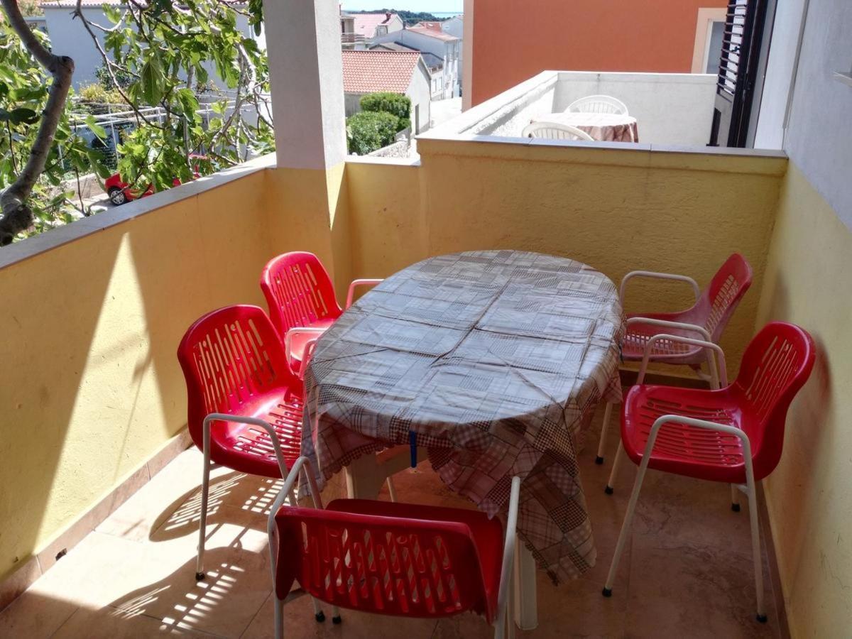 Apartmani Karuza Novalja Exteriér fotografie